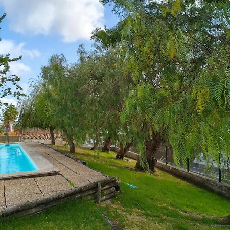 Refugio Com Piscina No Sope Da Serra De Montejunto